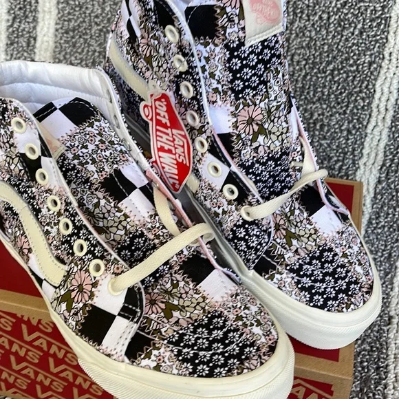 Vans Sk8-Hi Patchwork Floral Multi Marshmallow Pink MENS - Picture 8 of 16